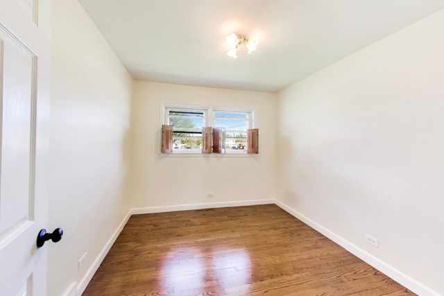 1789 Farwell Avenue, Des Plaines, IL 60018