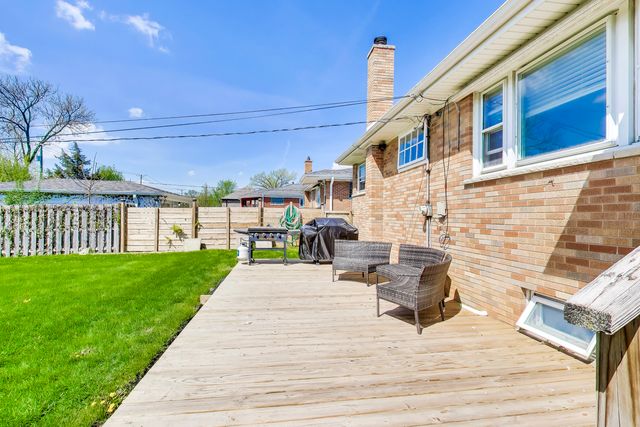 1789 Farwell Avenue, Des Plaines, IL 60018