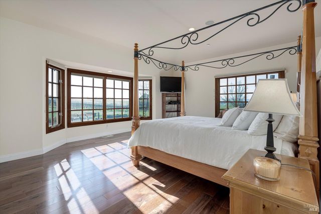 2420 Mountain Ranch Rd, Petaluma, CA 94954