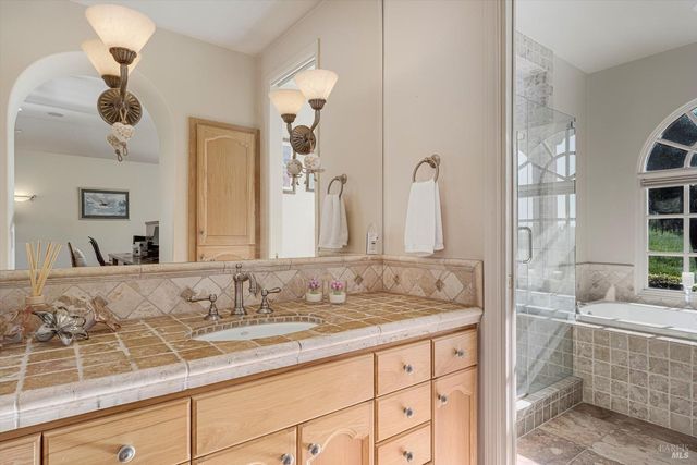 2420 Mountain Ranch Rd, Petaluma, CA 94954