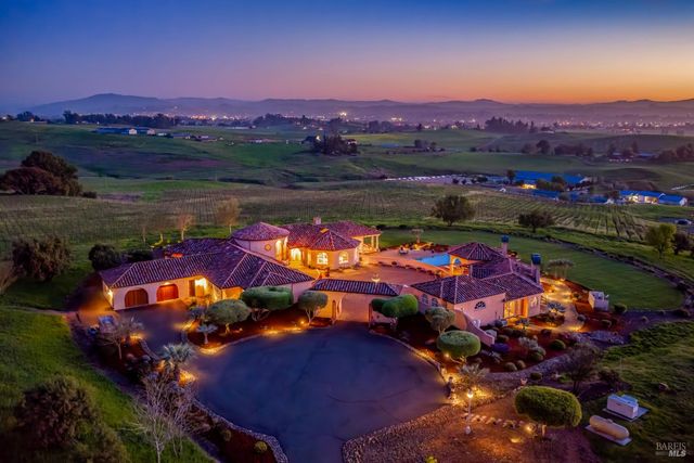 2420 Mountain Ranch Rd, Petaluma, CA 94954