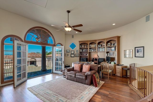 2420 Mountain Ranch Rd, Petaluma, CA 94954