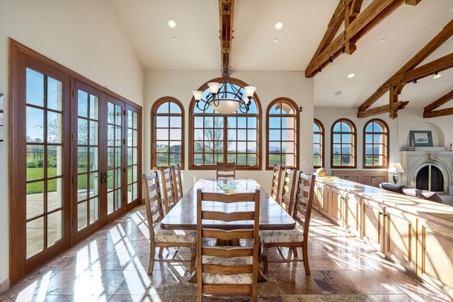 2420 Mountain Ranch Rd, Petaluma, CA 94954