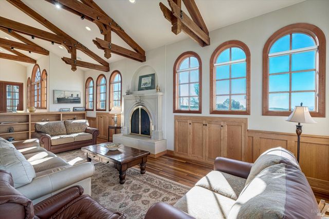 2420 Mountain Ranch Rd, Petaluma, CA 94954