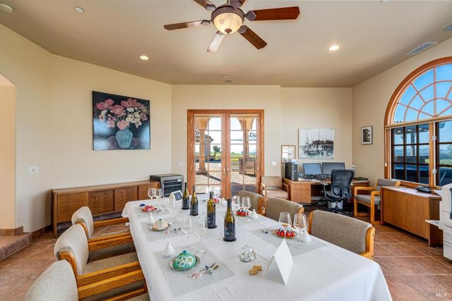 2420 Mountain Ranch Rd, Petaluma, CA 94954