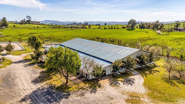 2420 Mountain Ranch Rd, Petaluma, CA 94954