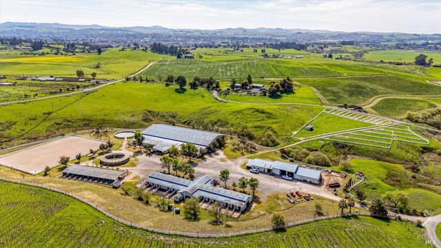 2420 Mountain Ranch Rd, Petaluma, CA 94954