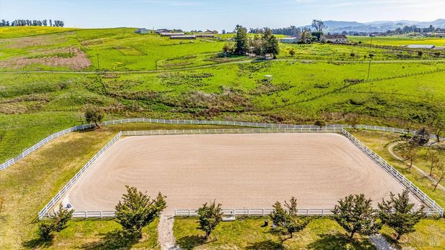 2420 Mountain Ranch Rd, Petaluma, CA 94954