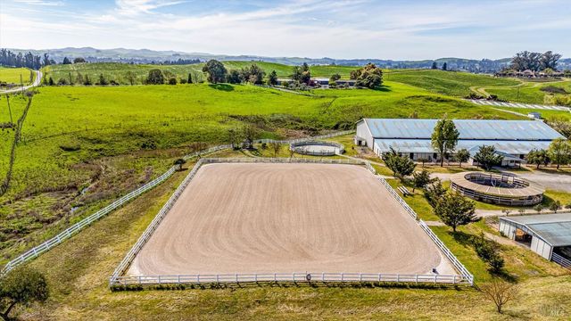 2420 Mountain Ranch Rd, Petaluma, CA 94954