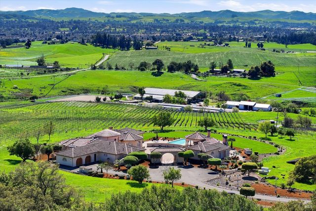 2420 Mountain Ranch Rd, Petaluma, CA 94954