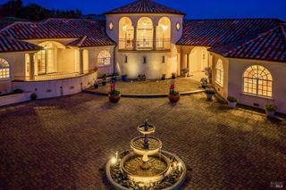 2420 Mountain Ranch Rd, Petaluma, CA 94954