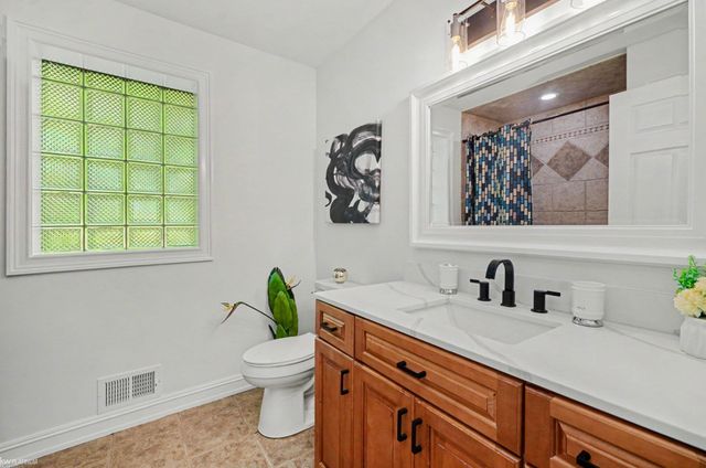 8367 Lindsey Road, Casco, MI 48064