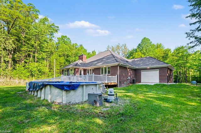 8367 Lindsey Road, Casco, MI 48064