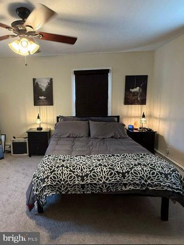 31 W 4TH ST, Lansdale, PA 19446
