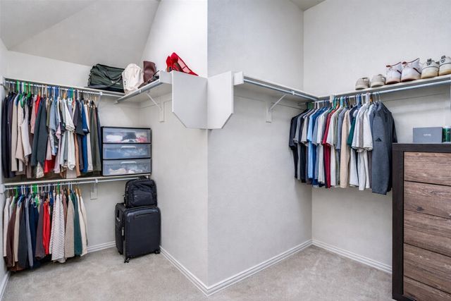 330 Kirby Drive, Argyle, TX 76226