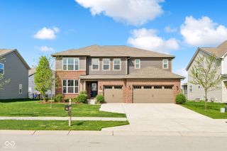 18743 Abigail Circle, Westfield, IN 46062