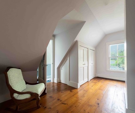 1 John Wilson Ln, Lexington, MA 02421