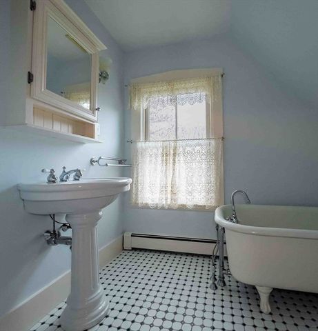 1 John Wilson Ln, Lexington, MA 02421