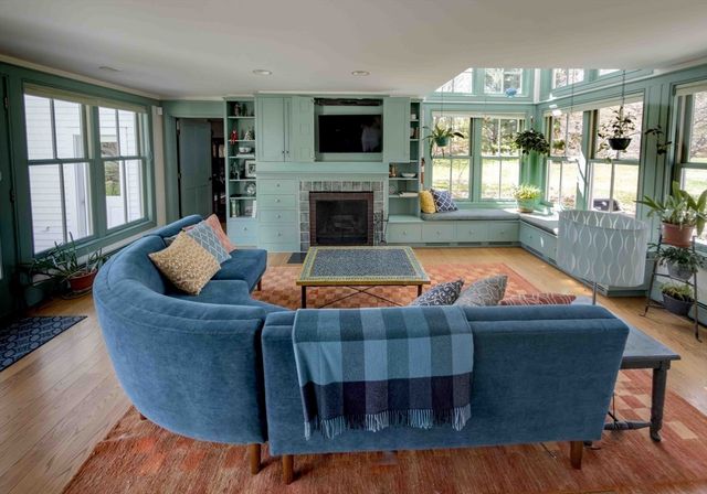 1 John Wilson Ln, Lexington, MA 02421