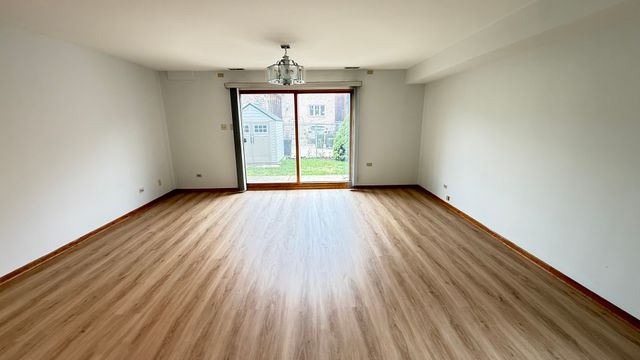 2819 S quinn Street, Chicago, IL 60608