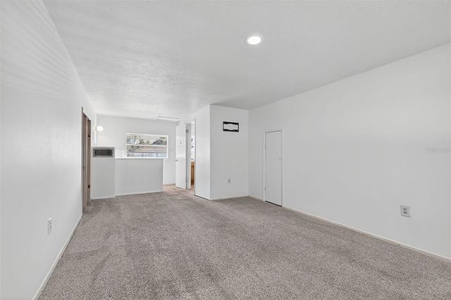 902 TWO HOUSES LANE, Seffner, FL 33584