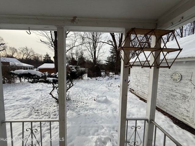 222 Zandhoek Road, Hurley, NY 12443