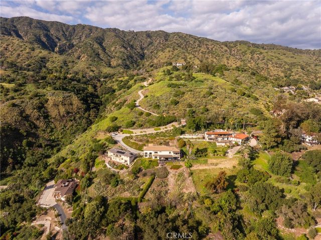 388 Conifer Road, Glendora, CA 91741