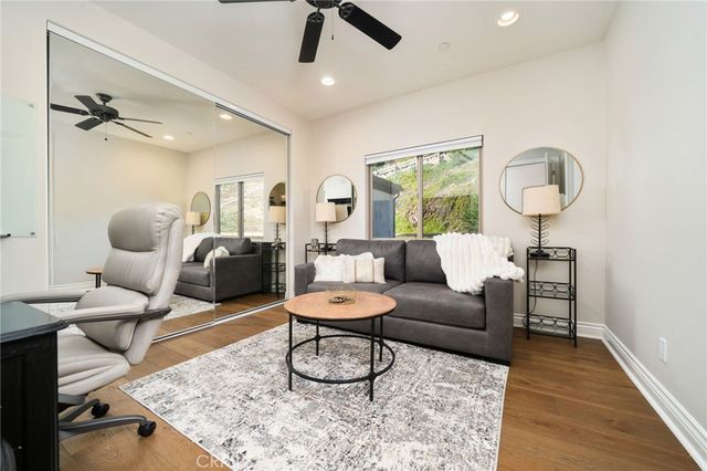 388 Conifer Road, Glendora, CA 91741