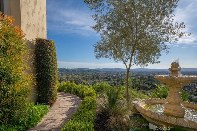 388 Conifer Road, Glendora, CA 91741