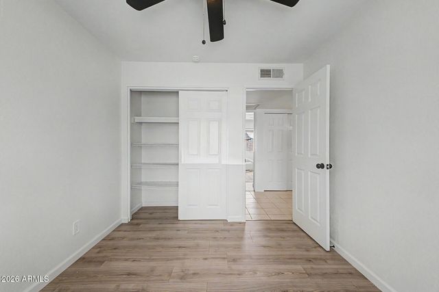 3226 W MICHELLE Drive, Phoenix, AZ 85053