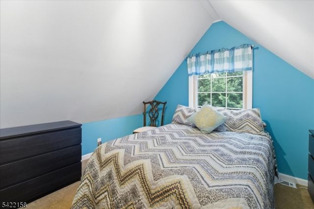 25 Indian Trl, Sparta Twp., NJ 07871