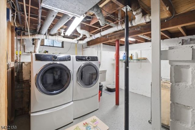 25 Indian Trl, Sparta Twp., NJ 07871