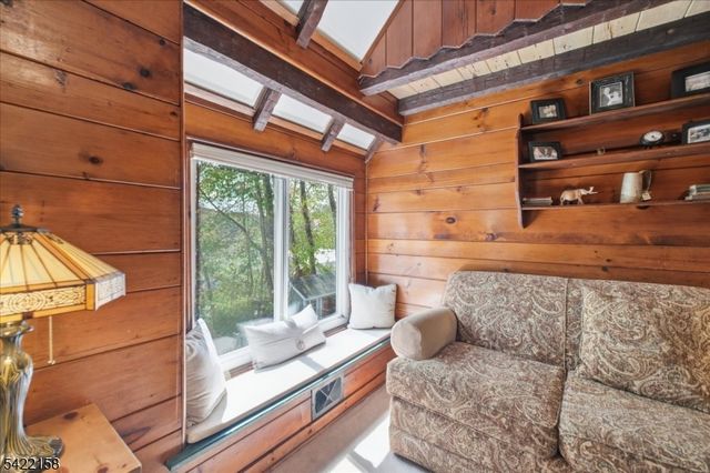 25 Indian Trl, Sparta Twp., NJ 07871