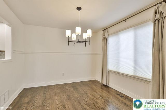 1201 Butztown Road 4, Bethlehem City, PA 18017