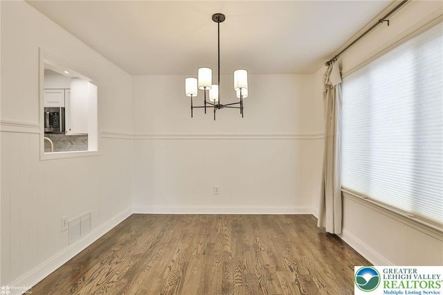 1201 Butztown Road 4, Bethlehem City, PA 18017