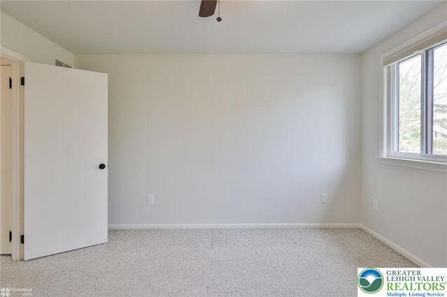 1201 Butztown Road 4, Bethlehem City, PA 18017
