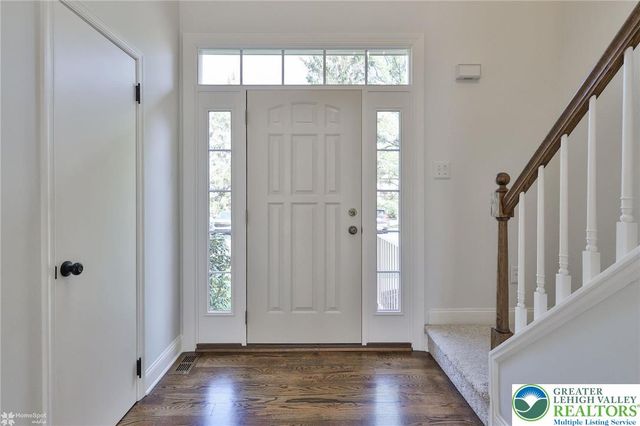 1201 Butztown Road 4, Bethlehem City, PA 18017