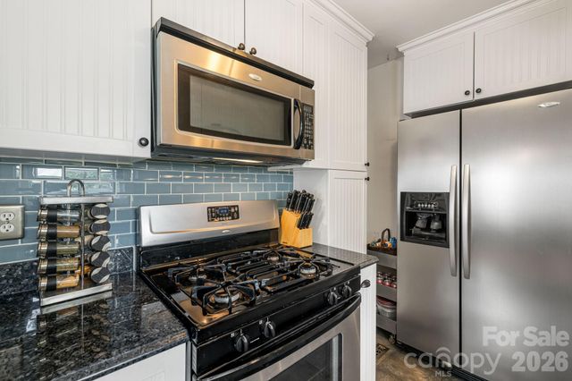 49 White Pine Drive, Asheville, NC 28805
