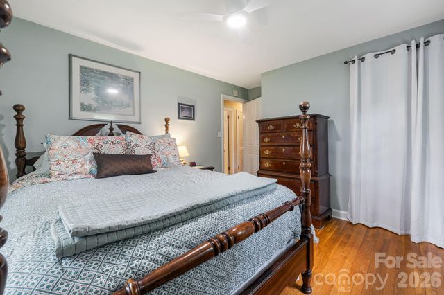 49 White Pine Drive, Asheville, NC 28805