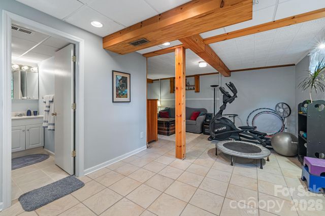 49 White Pine Drive, Asheville, NC 28805