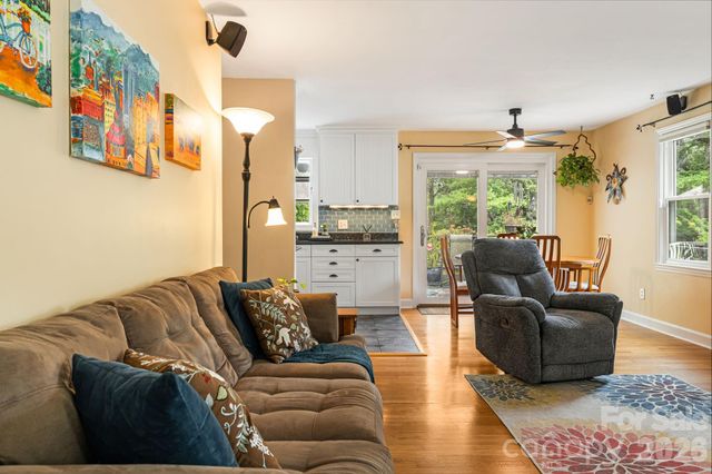 49 White Pine Drive, Asheville, NC 28805