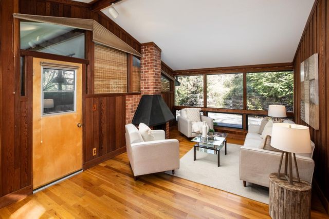 4127 Old Adobe Road, Palo Alto, CA 94306