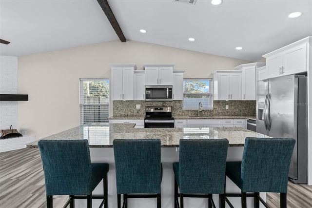 3276 FOX HILL DRIVE, Clearwater, FL 33761
