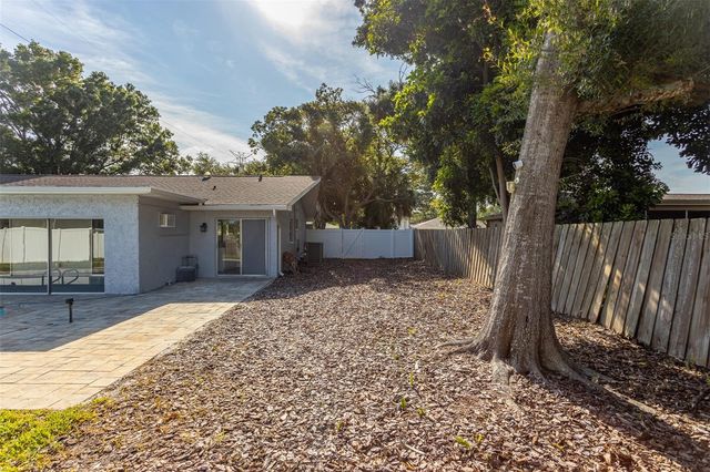 3276 FOX HILL DRIVE, Clearwater, FL 33761
