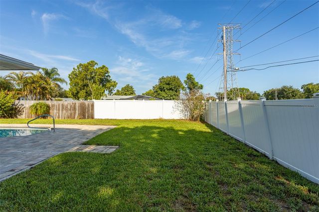 3276 FOX HILL DRIVE, Clearwater, FL 33761