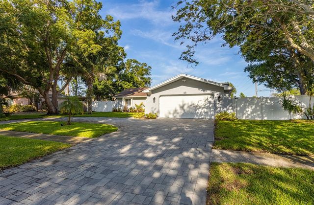 3276 FOX HILL DRIVE, Clearwater, FL 33761