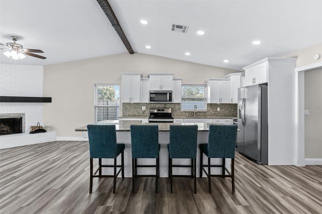 3276 FOX HILL DRIVE, Clearwater, FL 33761