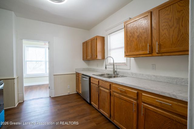 312 W Saginaw Street, Lansing, MI 48933