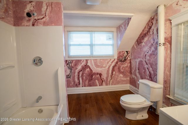 312 W Saginaw Street, Lansing, MI 48933