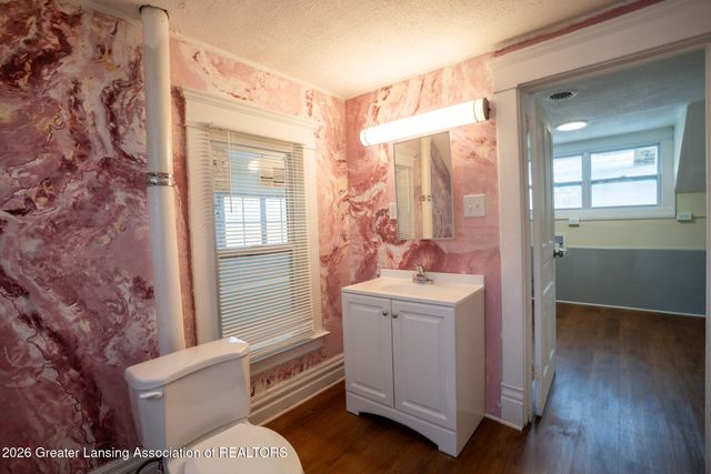 312 W Saginaw Street, Lansing, MI 48933